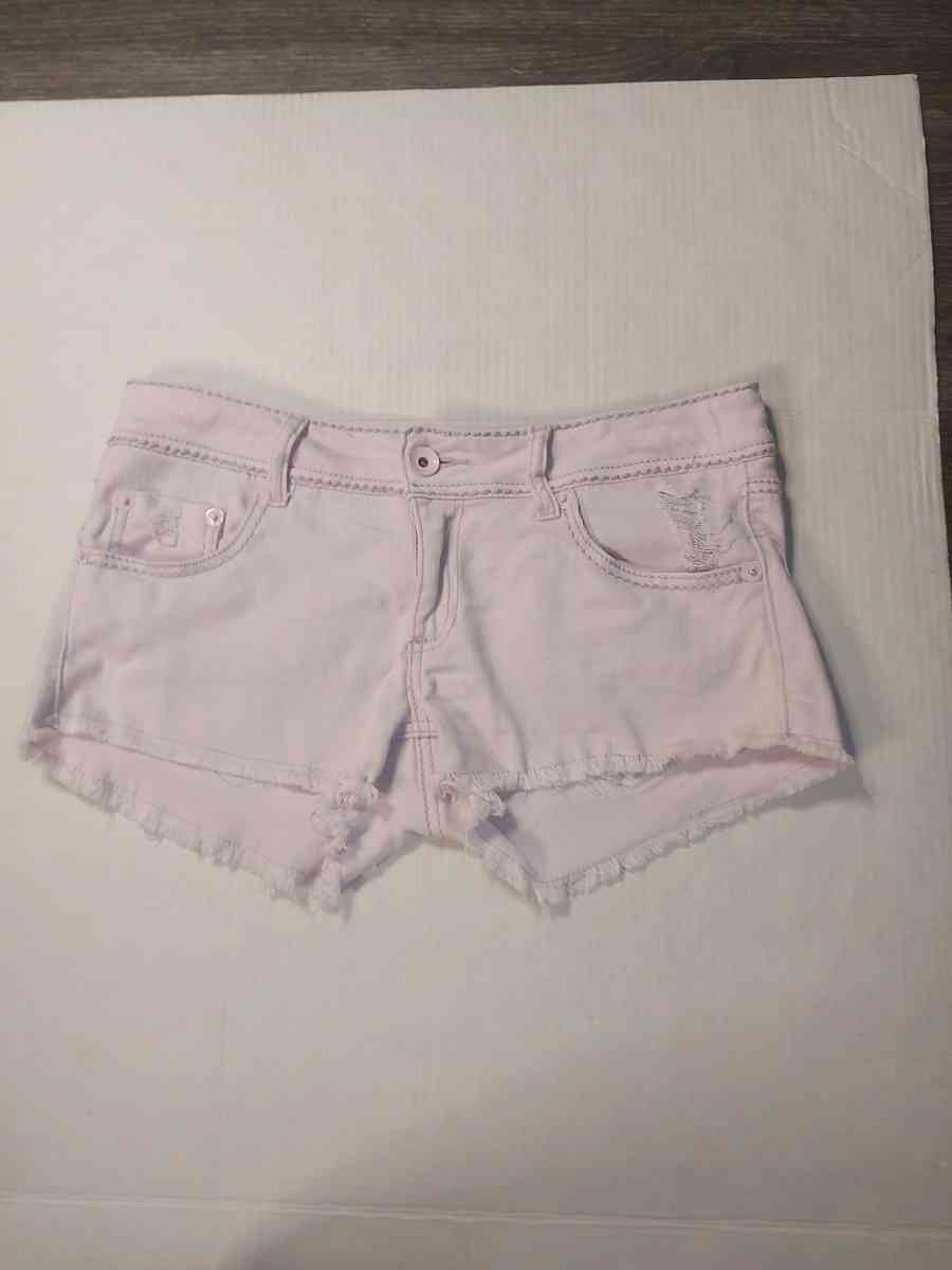Dollhouse Lilac Purple Raw Hem Shorts Size Juniors