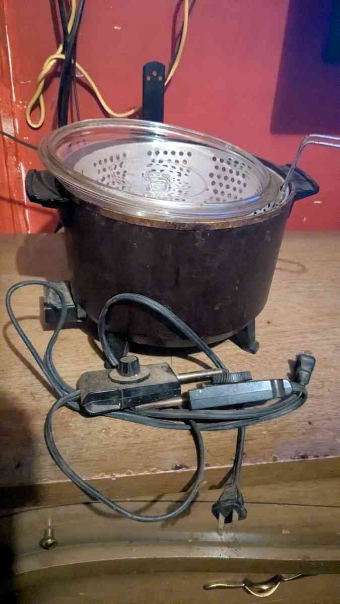 vintage Deep fryer