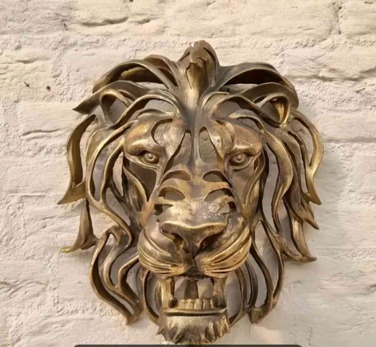 Resin Lion Head