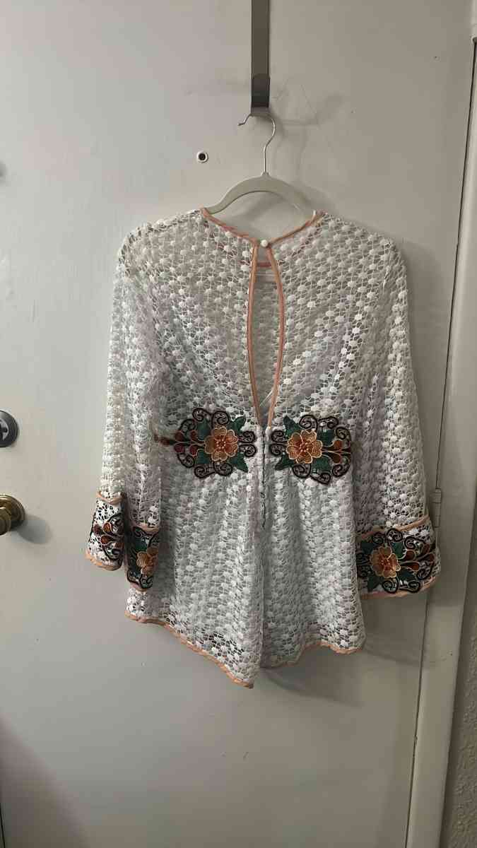 Luxxel White Embroidered Floral Romper with Bell Sleeves Siz