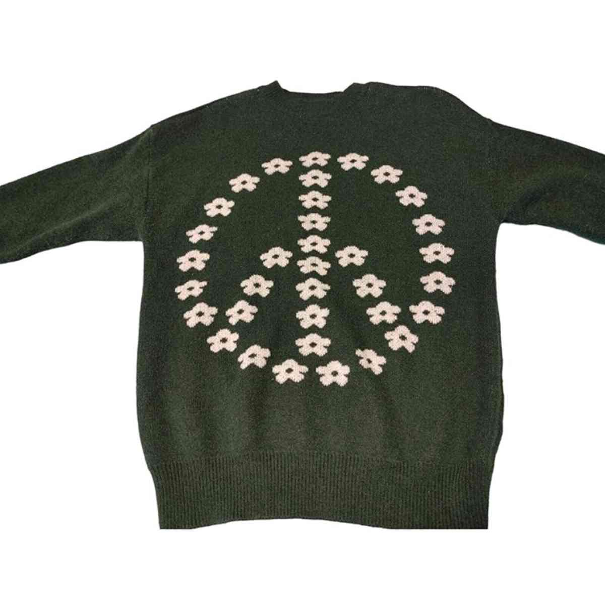 Witty Fox Young Contemporary green sweater with floral peace