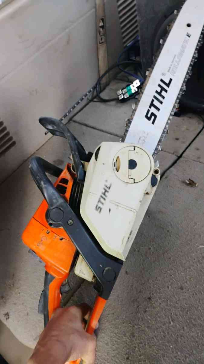 Stihl MS 210C Chainsaw