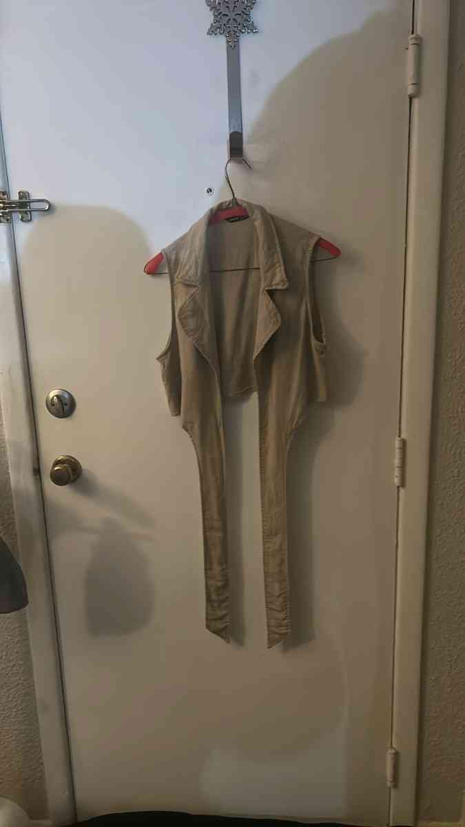 SHEIN  Lapel Collar Knot Front Crop Top Size L Linen Summer