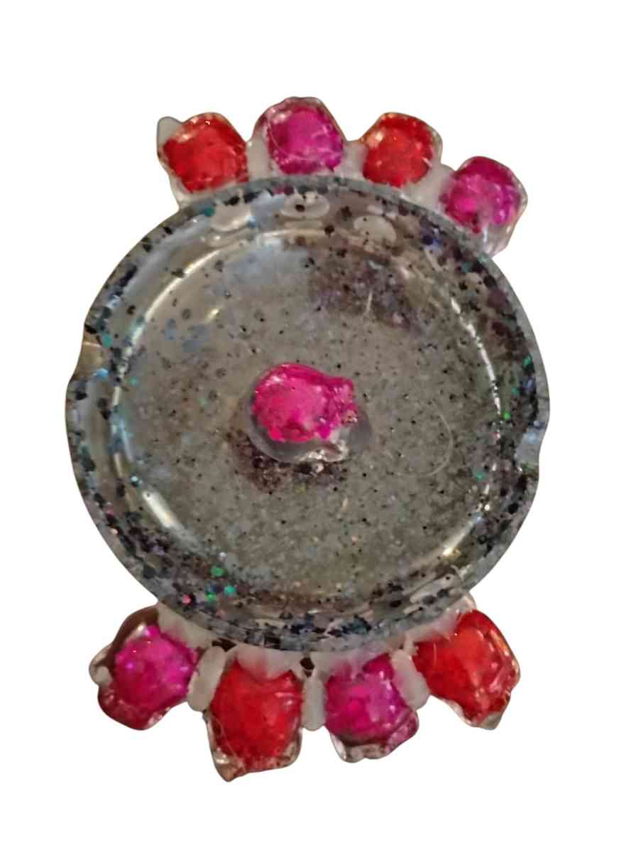 resin skull number 2 ashtray