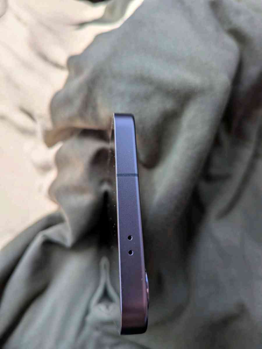 Samsung Galaxy S24 Plus with Otter Box Case