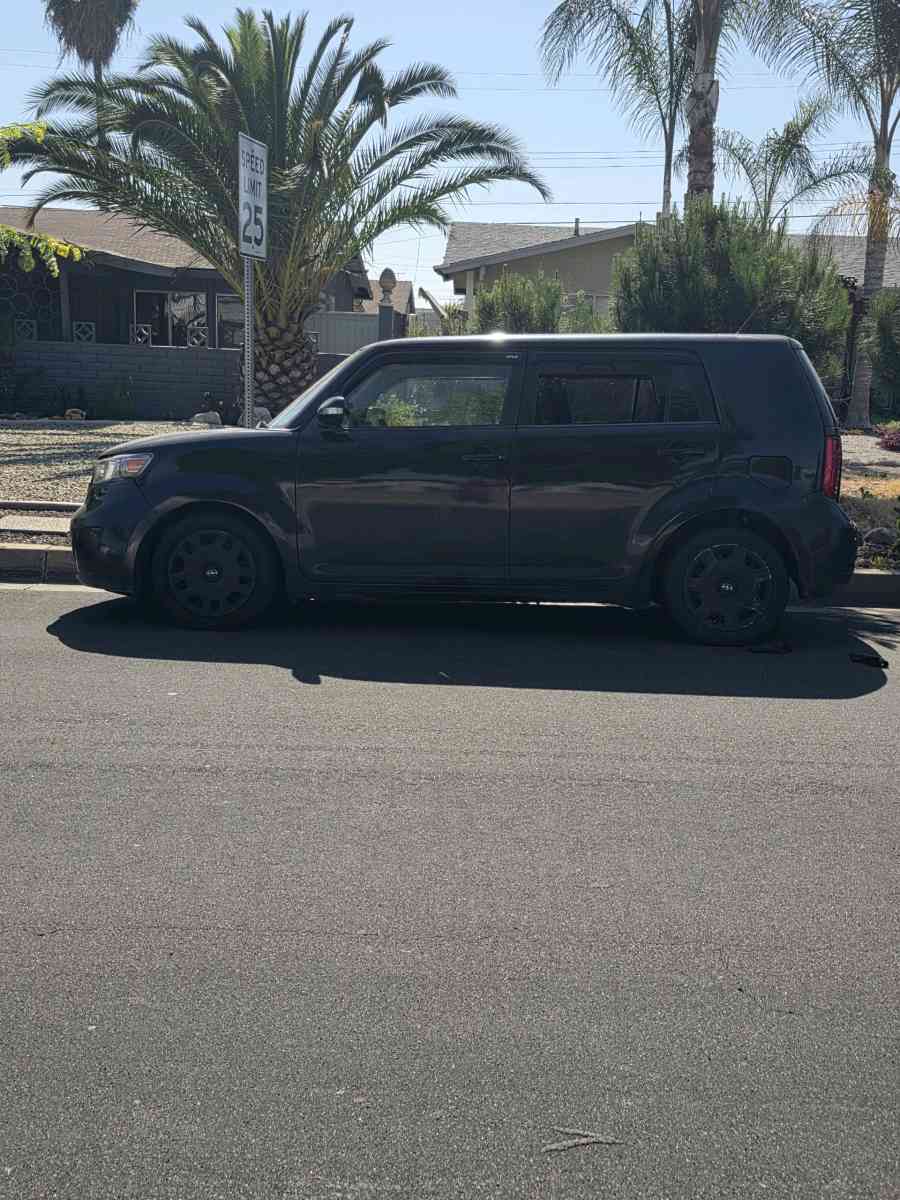 2008 Scion XB