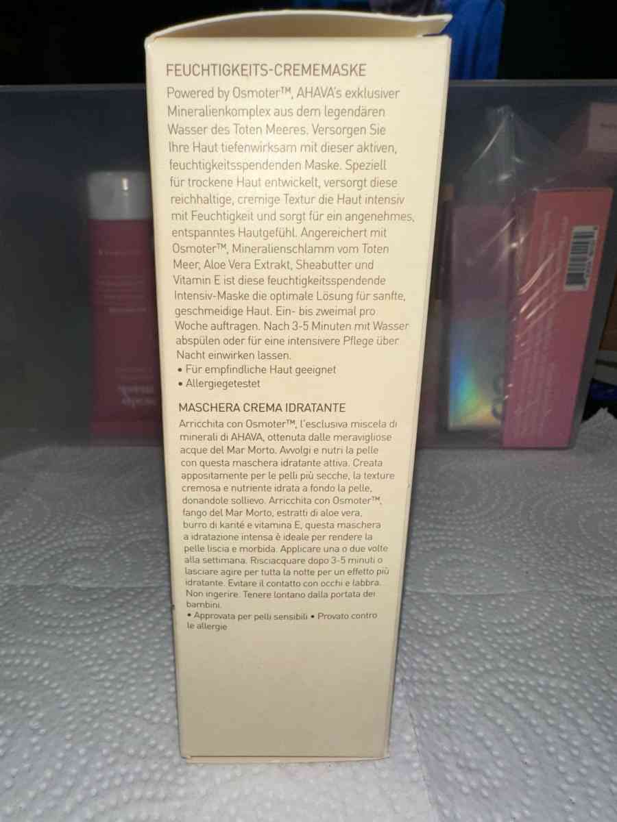 AHAVA Hydration Cream Mask