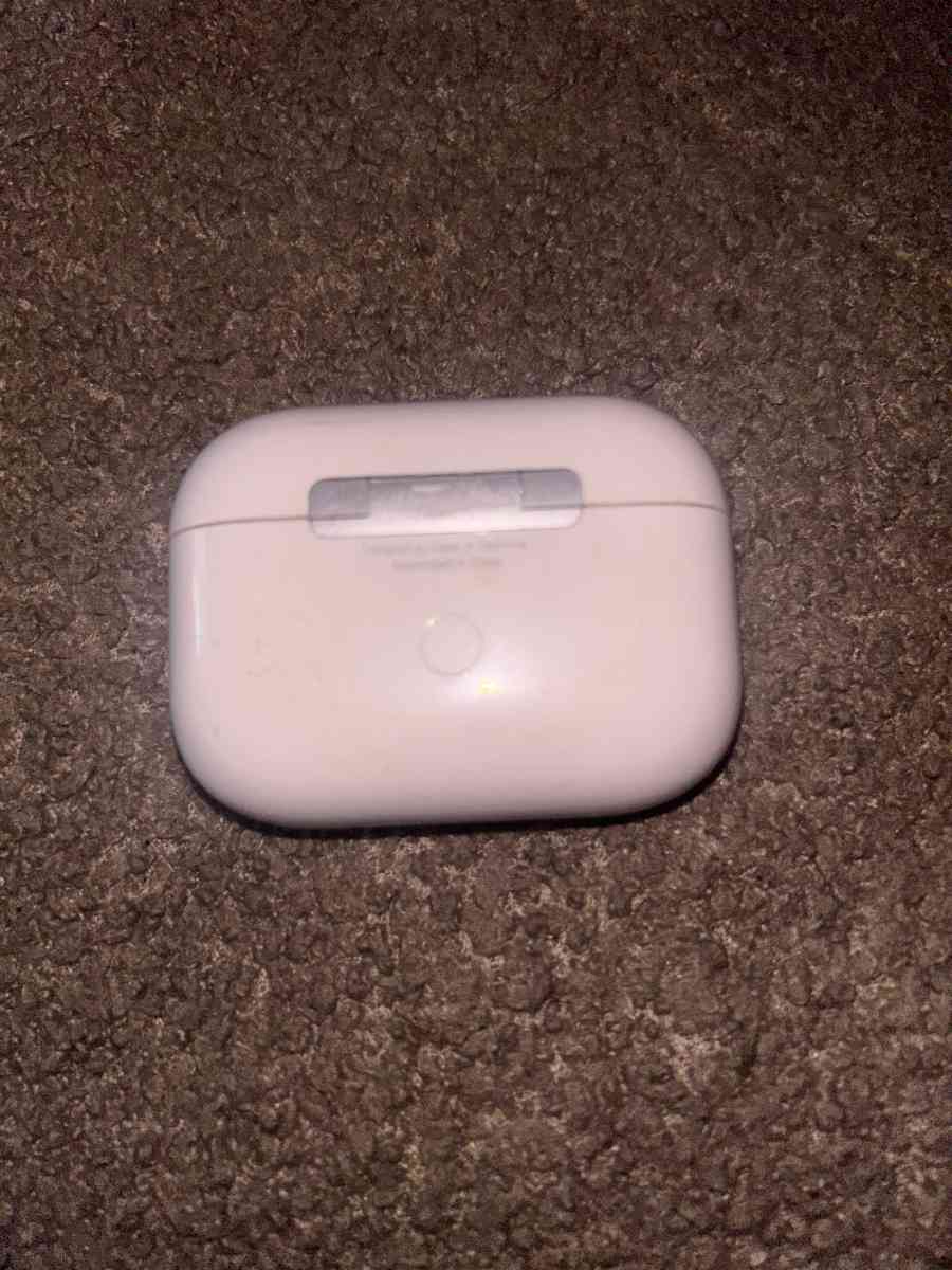 Pair of Used Apple AirPods Gen 2