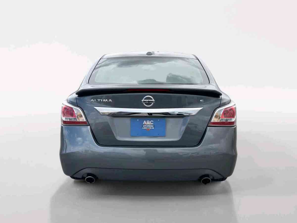 2015  Nissan Altima S