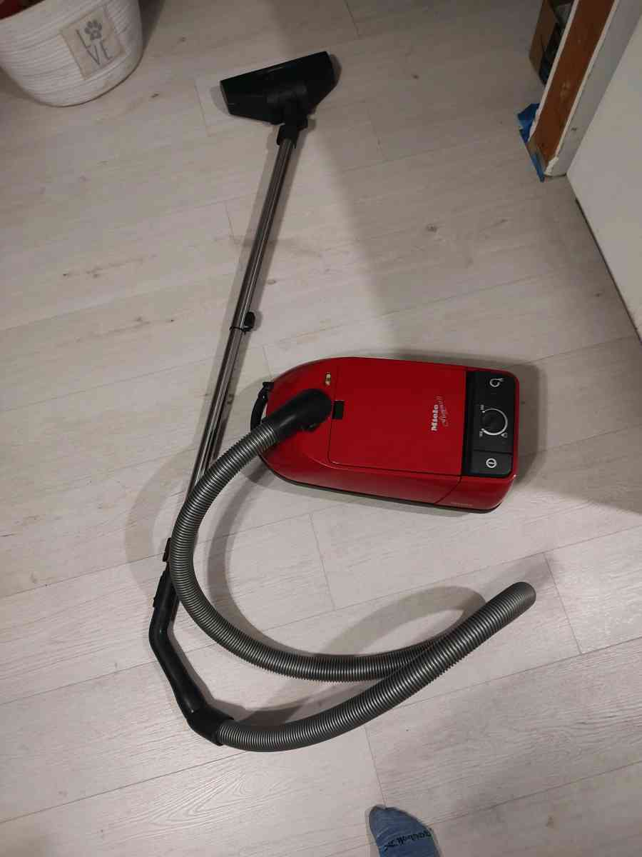 Miele Flamenco II Red Canister Vacuum no Extra Attachments