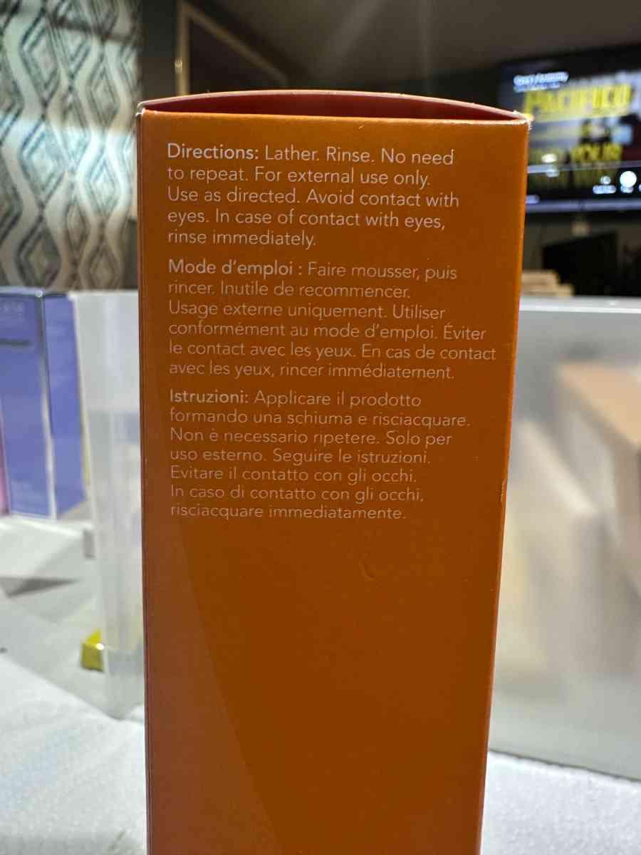 OLEHENRIKSEN Truth Juice Daily Cleanser