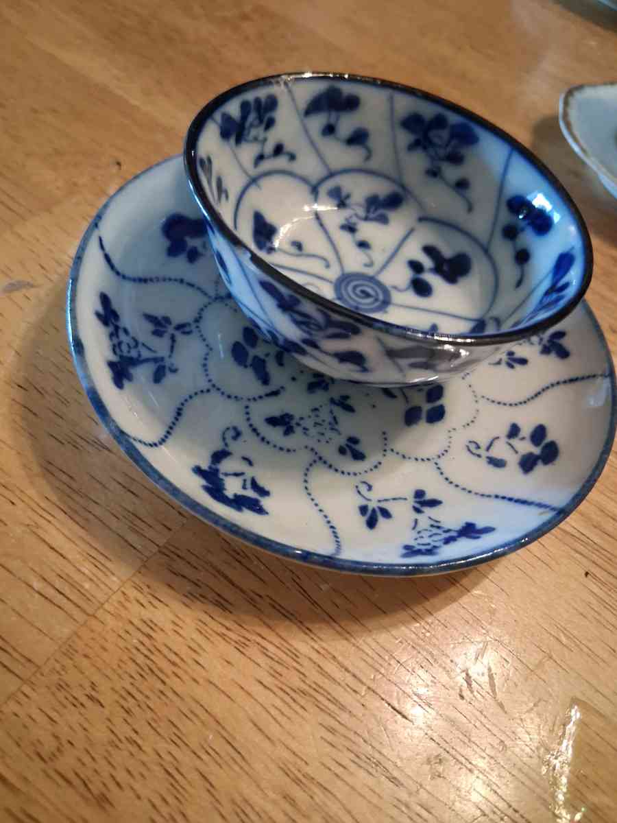 teacup and saucer set