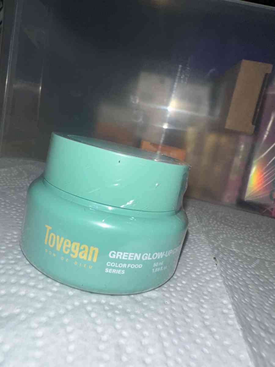 Tovegan Green Glow Up Cream