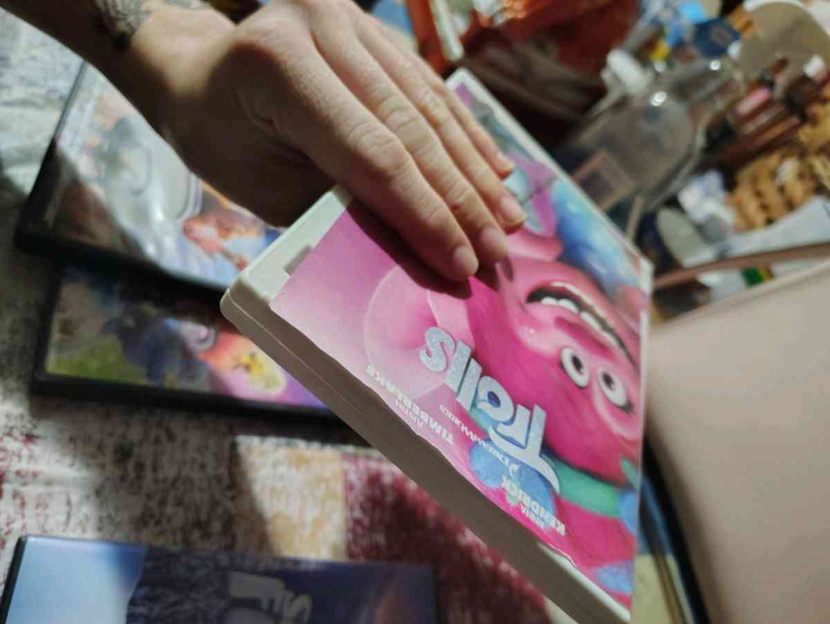 Trolls and DreamWorks Family Movie Bundle