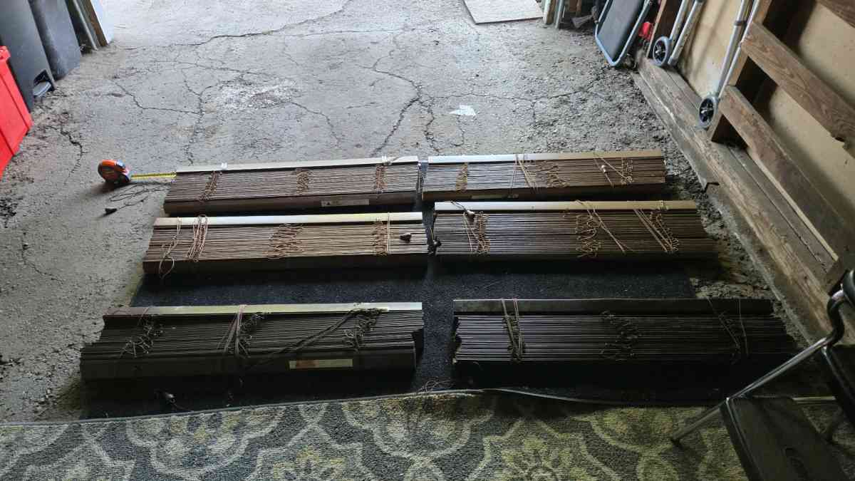 35 inch W home wooden blinds