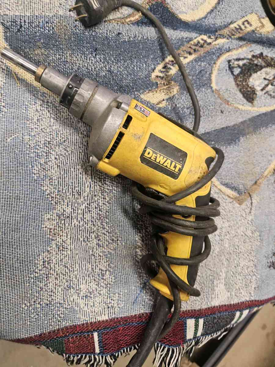 DeWalt DW255 Drywall Screw gun