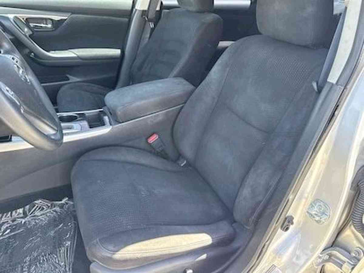 2014  NissanAltima 25 S