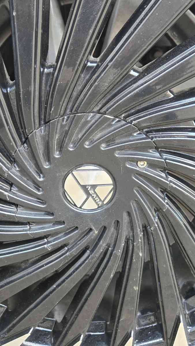20 inch AZARA RIMS and tires