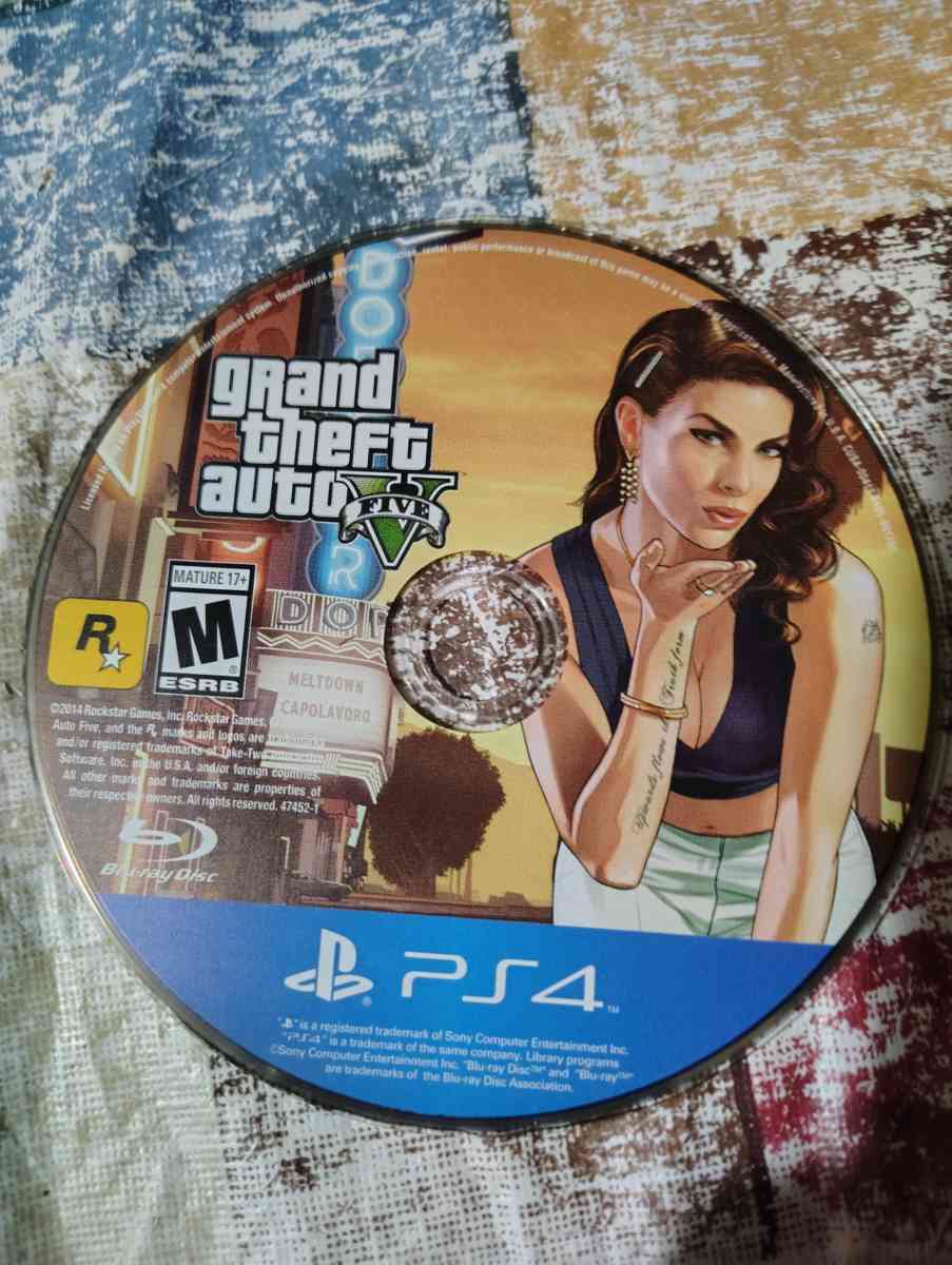 GTA Five PS4 Disc looks brand new still hasmap