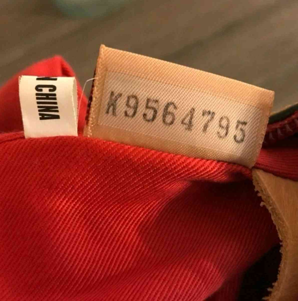 DOONEY AND BOURKE RARE PLAID SHOULDER BAG