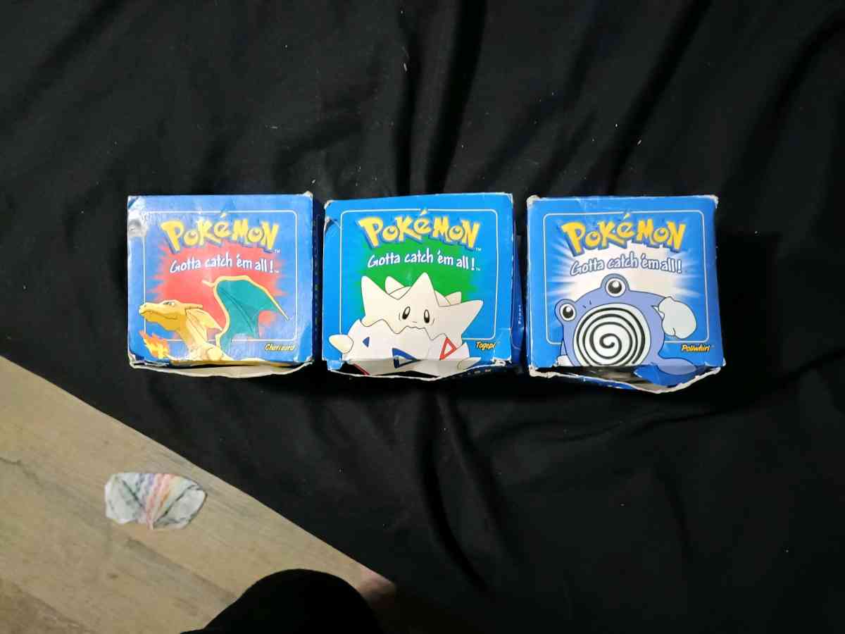 23k gold pokemon balls