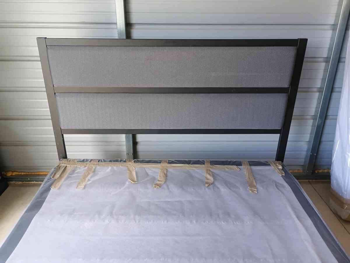 Metal Queen Size Bedframe With Box Spring