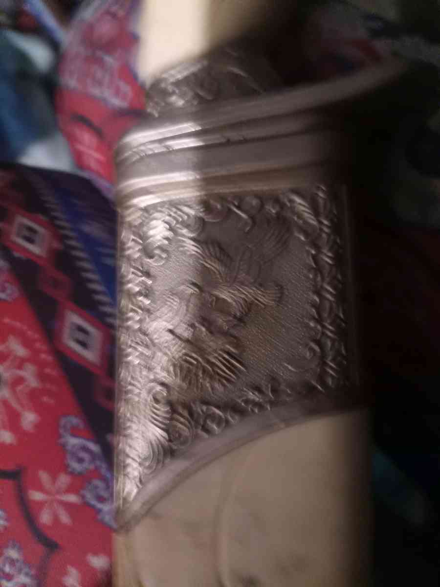 knife with 9in blade