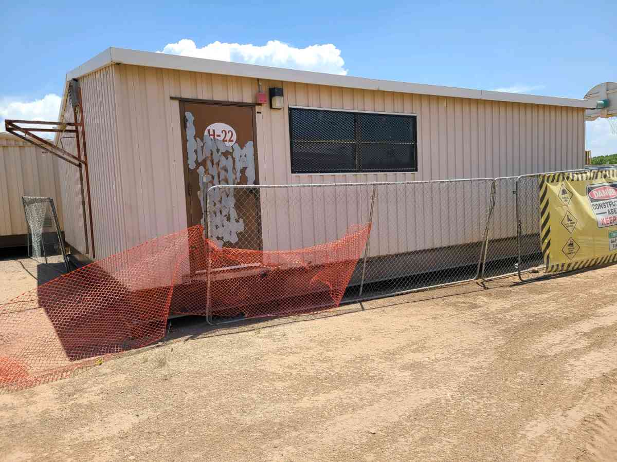 aps portable classroom with bathroom