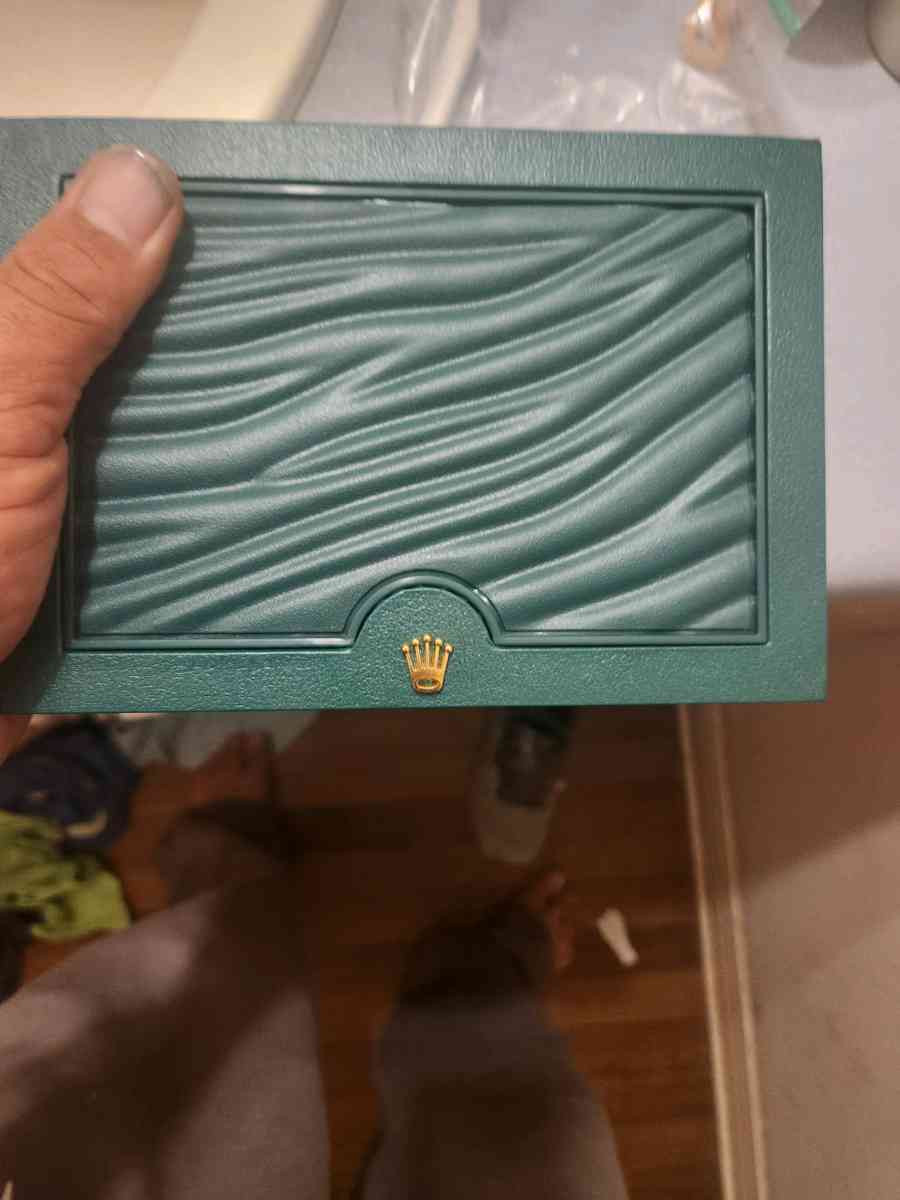 gold rolex oyster date 41