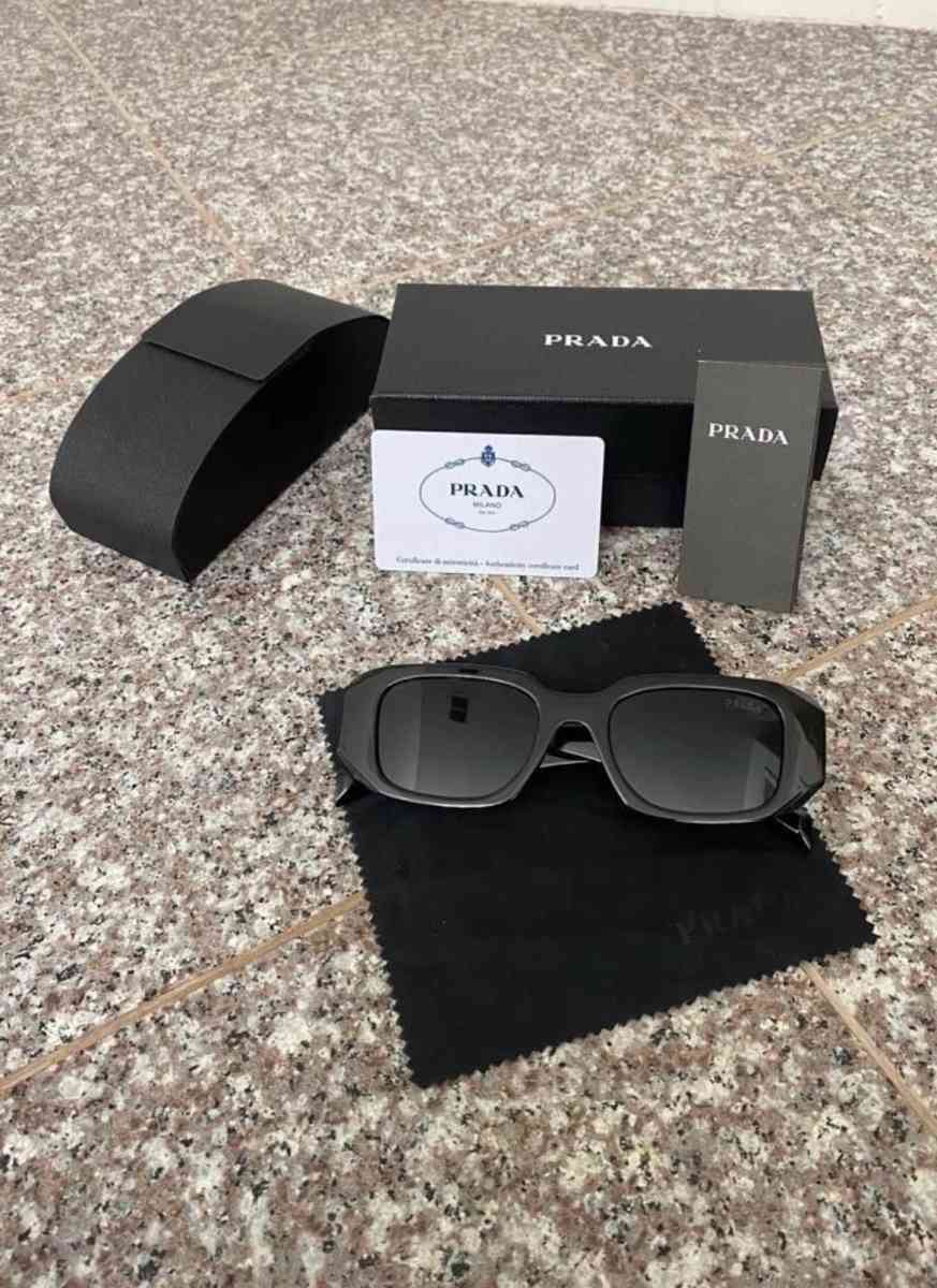 Prada Unisex Shades PR17WS