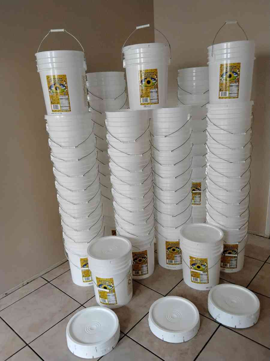 5 Galon White Buckets