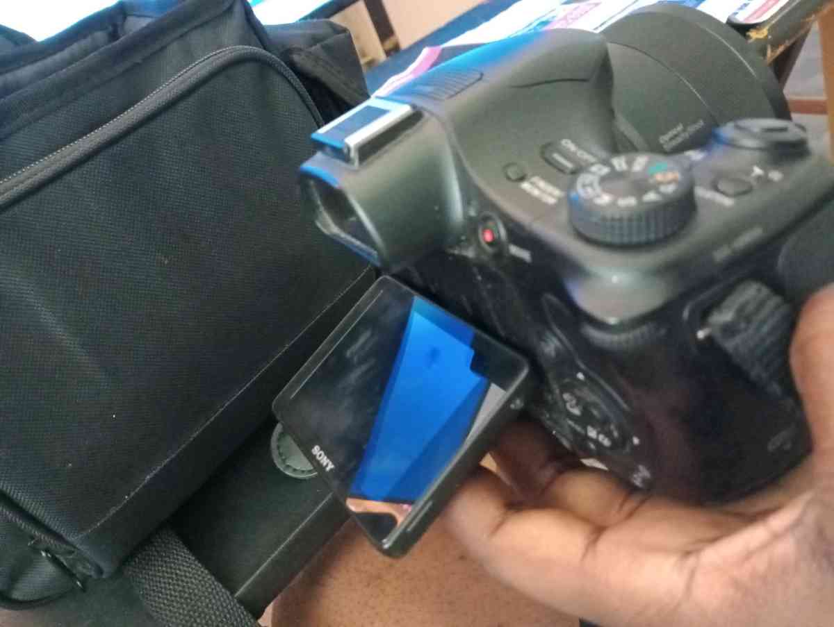 Sony Cybershot DSCHX400V