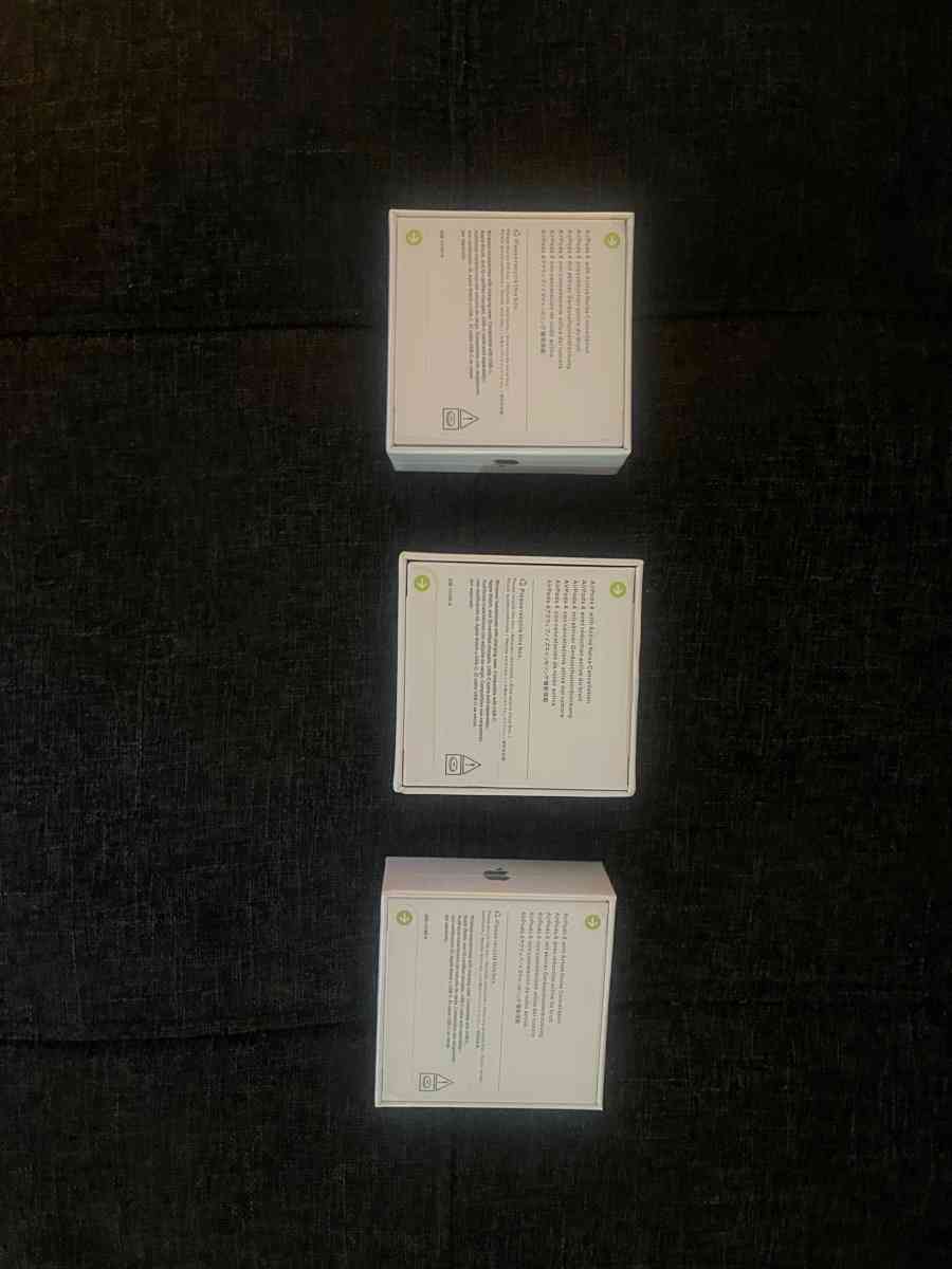 Apple AirPods 4th Gen Wireless Bluetooth Active Noise Cancel