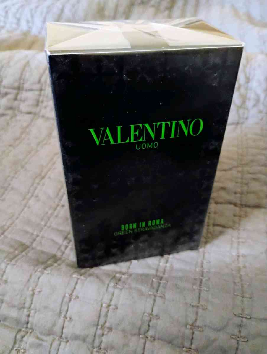 Valentino UOMO Born in roma