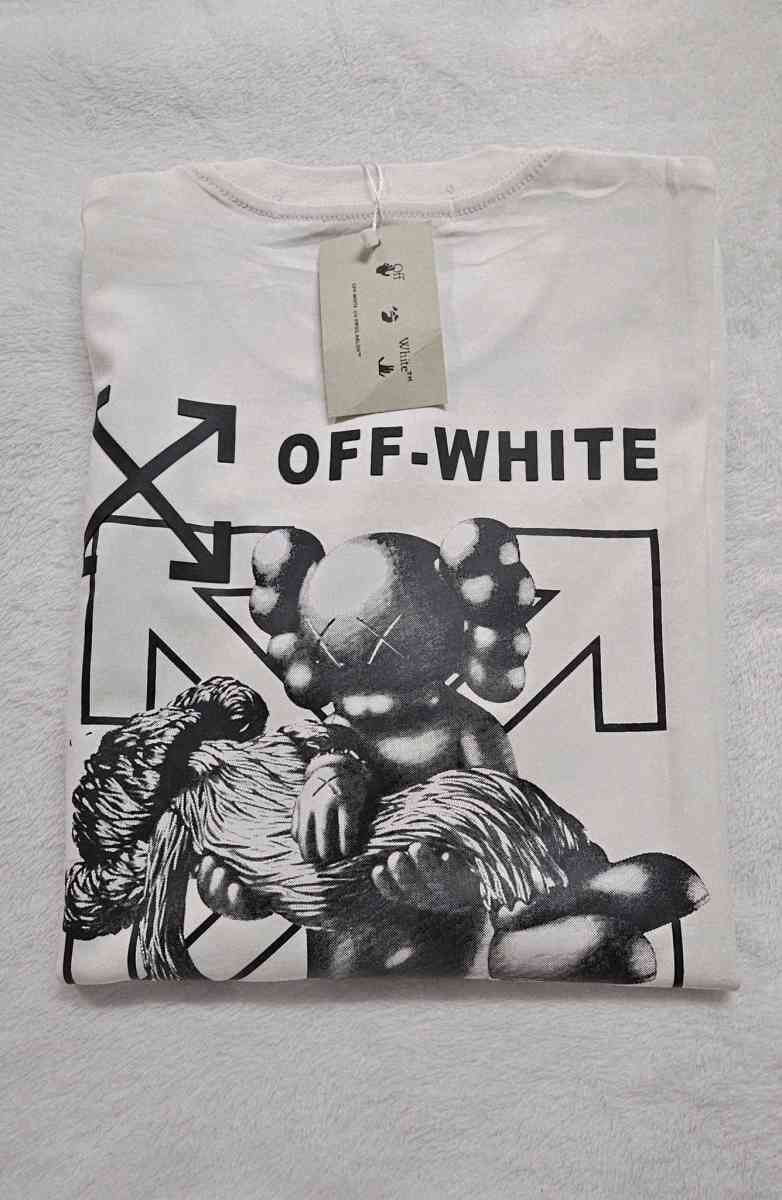 playera Off white Talla L Para hombre