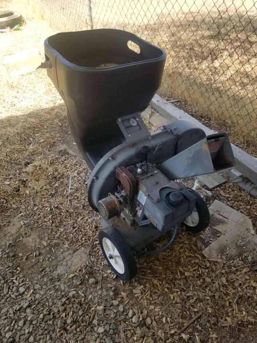 Grinder for mulch