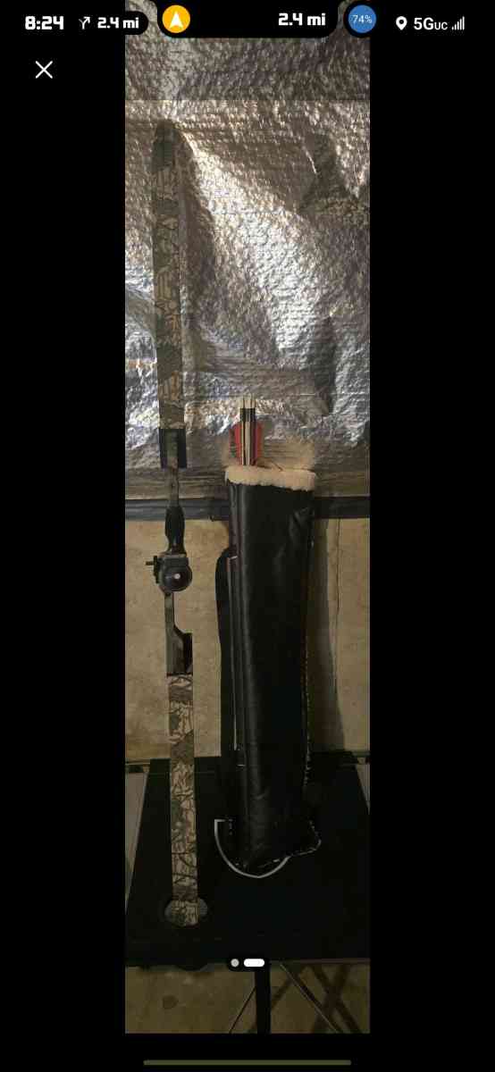 Bow with quiver and arrows