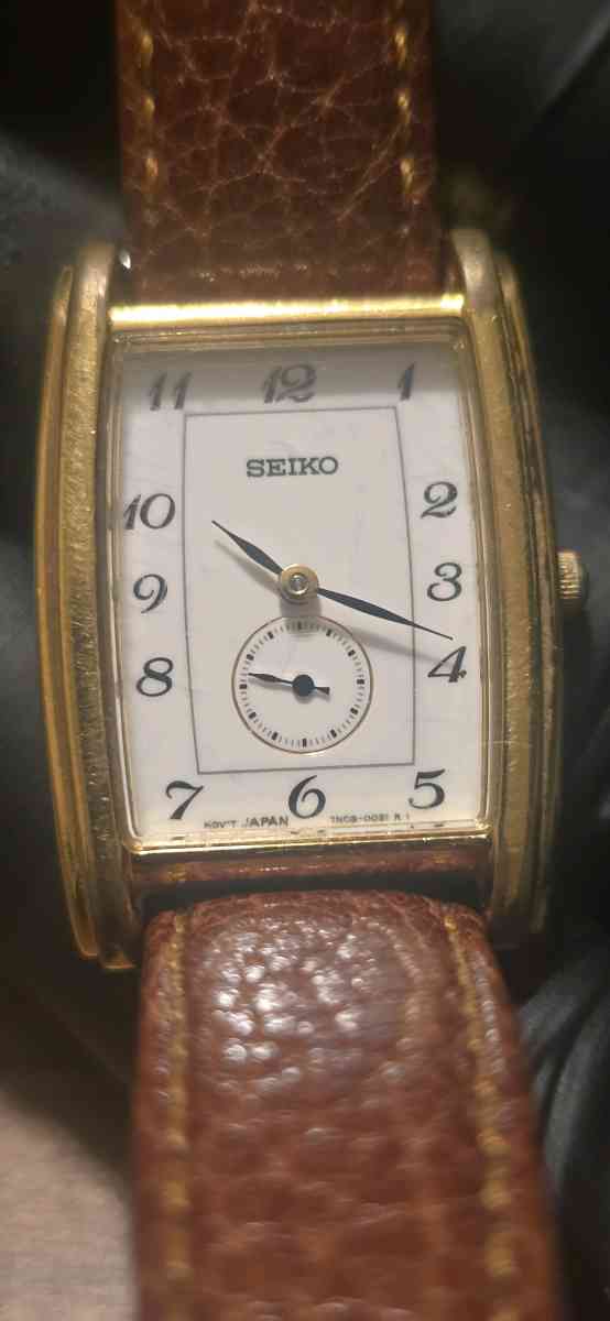 vintage seiko cartier tank style