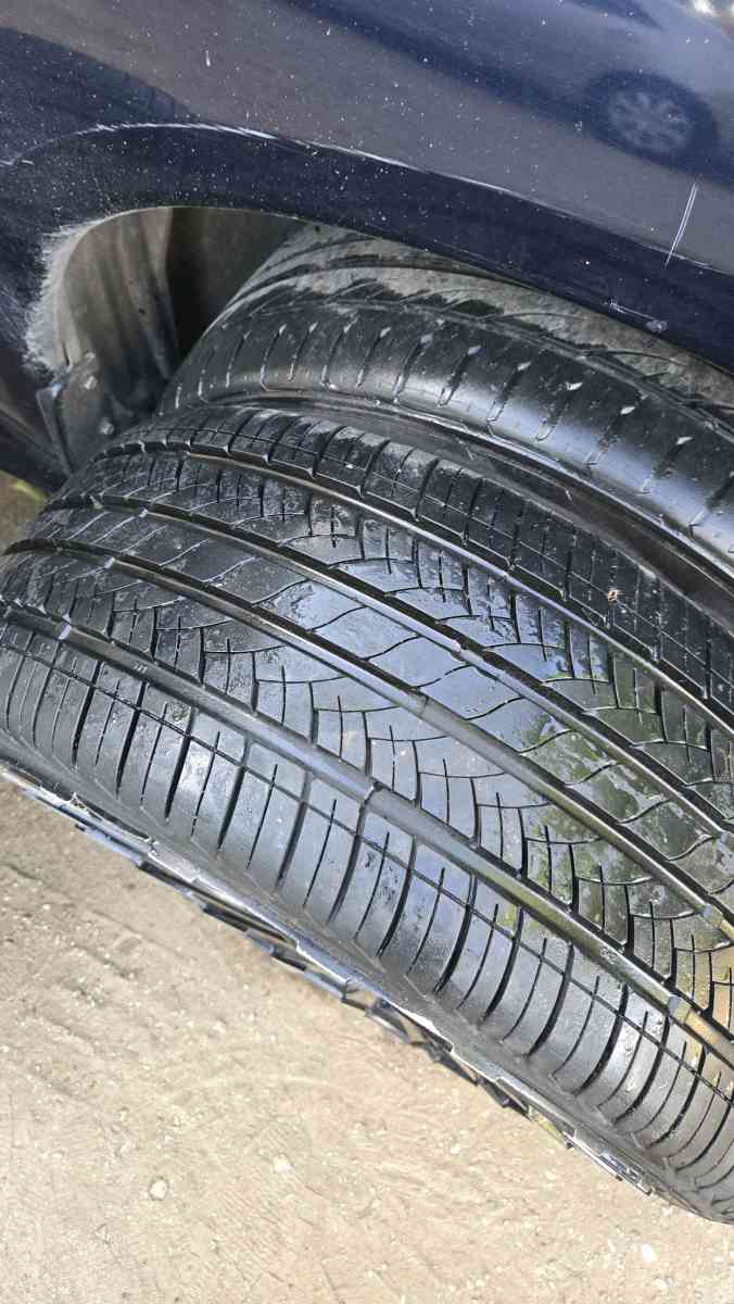 20 inch AZARA RIMS and tires