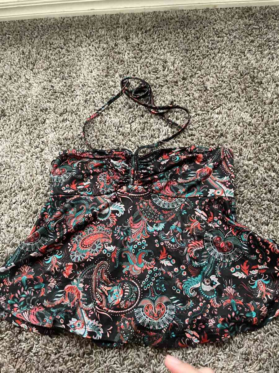 Summer Tank size small