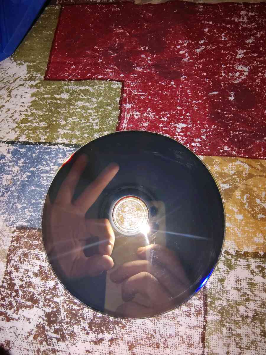 NBA 2k17 PS4 Disk and case like new Paul George smoke free h