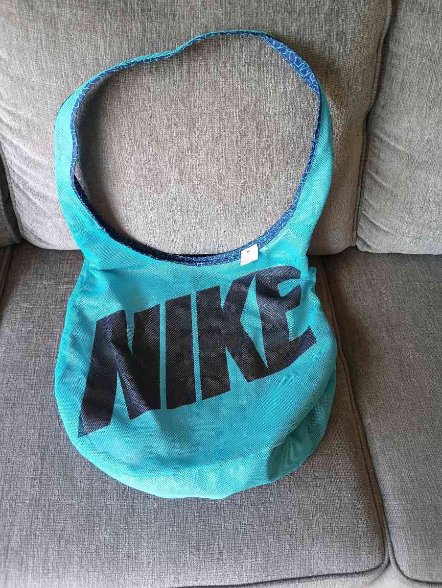 Nike Mesh Shoulder Reversible Sports Gym Workout Beach Bag T
