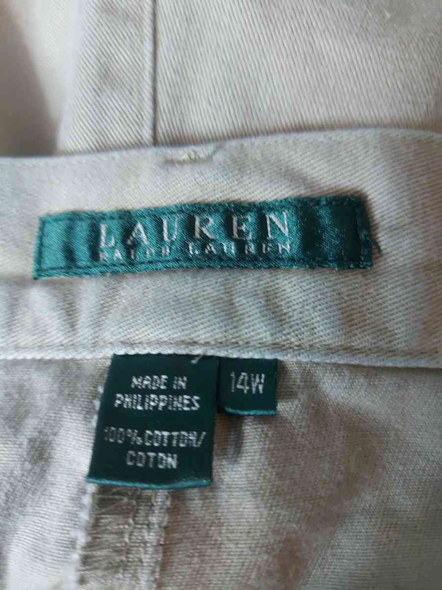 Lauren Ralph Lauren Khaki Chino Shorts Size 14W School Summe