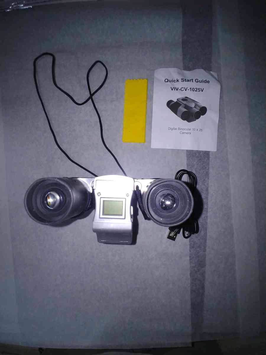 Vivitar Digital Binocular camera