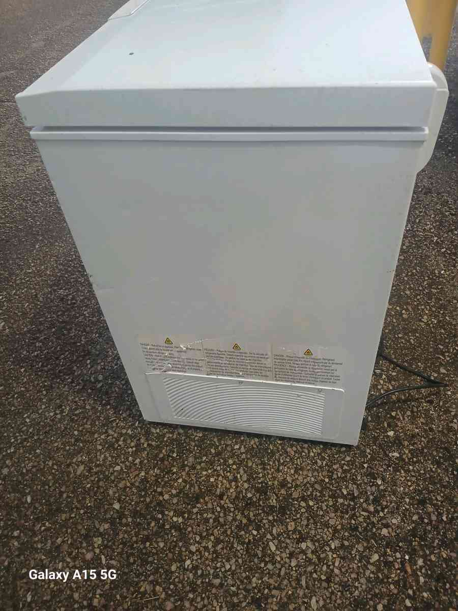 hisense deep freezer