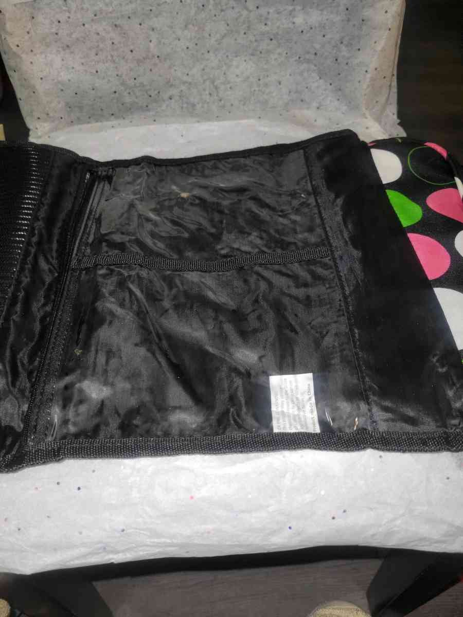Cosmetics Bag and Fushia shoe