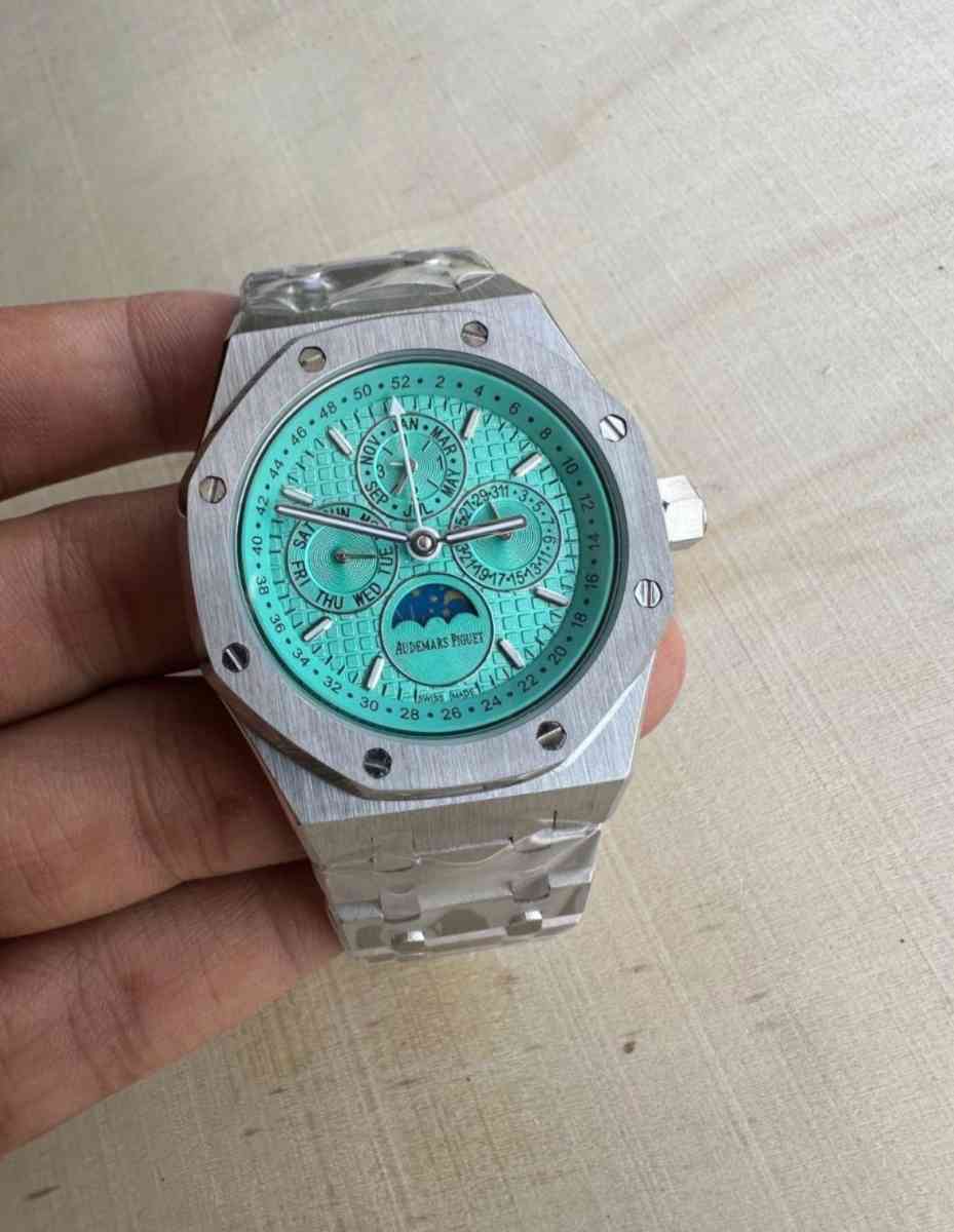 Tiffanysstamped Audemars Piguet