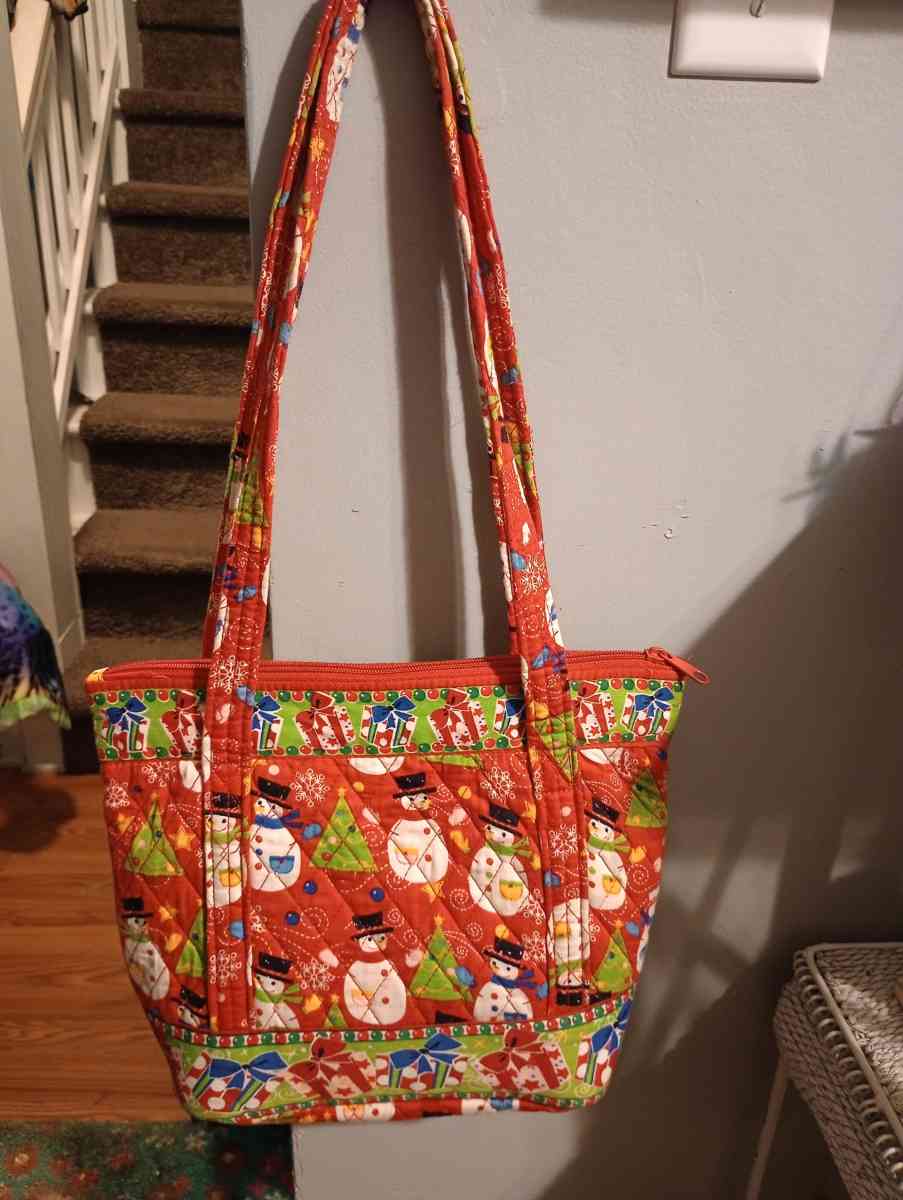 Fun holiday purse with matching wallet