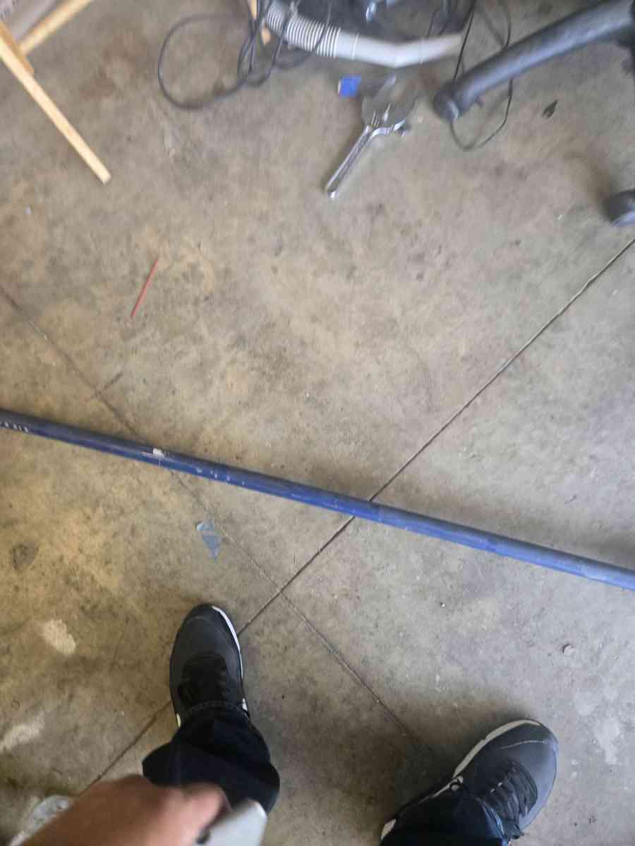 45 pound Olympic weight bar bar