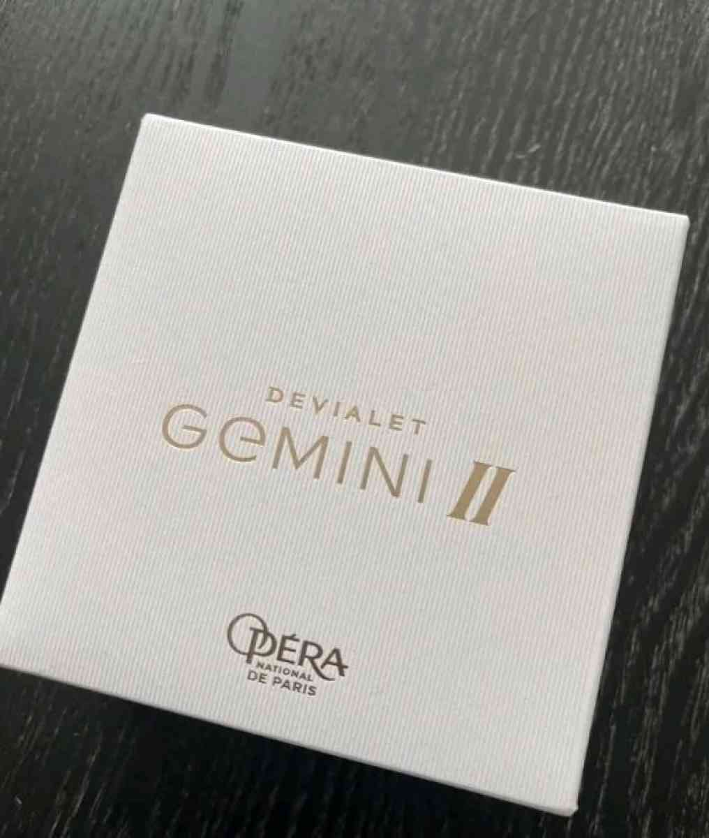 Devialet Gemini 2 wireless headphones